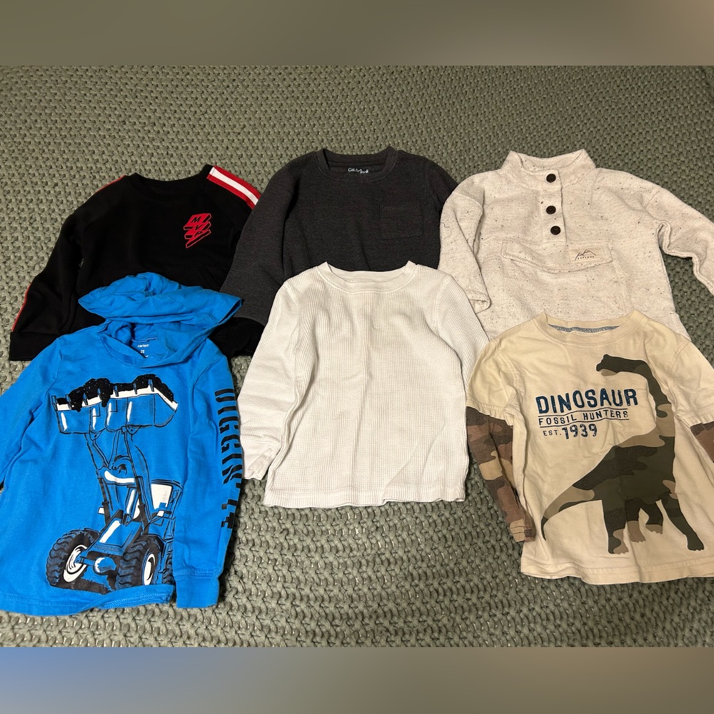 Long Sleeve Shirts - 2T